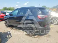 2021 Jeep COMPASS photo