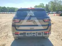 2021 Jeep COMPASS photo