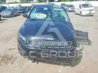2021 Jeep COMPASS photo