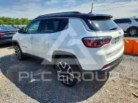 2021 Jeep COMPASS photo