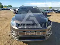 2021 Jeep COMPASS photo