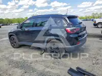 2021 Jeep COMPASS photo