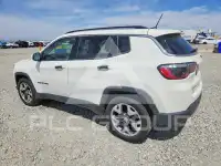 2021 Jeep COMPASS photo