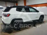 2021 Jeep COMPASS photo