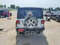 2021 Jeep WRANGLER фото