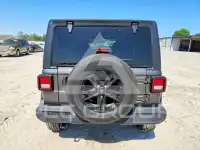 2021 Jeep WRANGLER фото