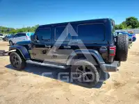 2021 Jeep WRANGLER фото