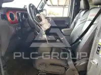 2021 Jeep WRANGLER фото
