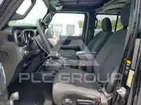 2021 Jeep WRANGLER фото