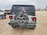 2021 Jeep WRANGLER фото
