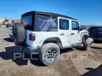 2021 Jeep WRANGLER фото