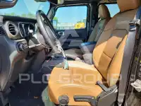2021 Jeep WRANGLER фото