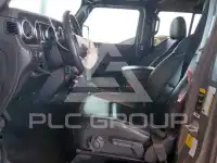 2021 Jeep WRANGLER фото