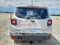 2021 Jeep Renegade photo
