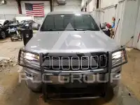 2021 Jeep Grand Cherokee photo