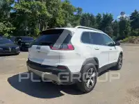 2021 Jeep CHEROKEE photo