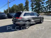 2021 Jeep CHEROKEE photo