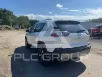 2021 Jeep CHEROKEE photo