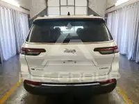 2021 Jeep CHEROKEE photo