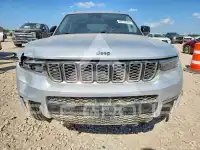 2021 Jeep CHEROKEE photo