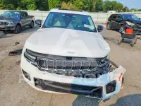 2021 Jeep CHEROKEE photo