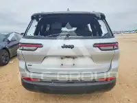 2021 Jeep CHEROKEE photo