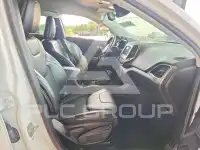 2021 Jeep CHEROKEE photo