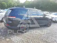 2021 Jeep CHEROKEE photo