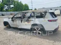 2021 Jeep CHEROKEE photo