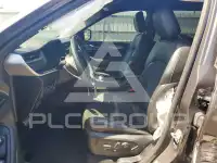 2021 Jeep CHEROKEE photo