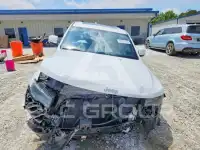 2021 Jeep CHEROKEE photo