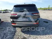 2021 Jeep CHEROKEE photo