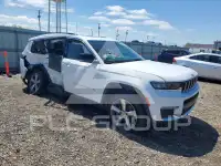 2021 Jeep CHEROKEE photo