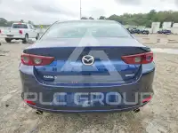2021 Mazda 3 photo