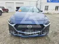 2021 Mazda 3 photo