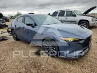 2021 Mazda 3 photo