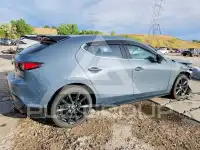 2021 Mazda 3 photo