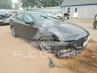 2021 Mazda 3 photo