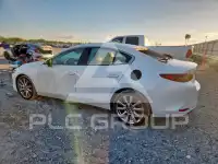 2021 Mazda 3 photo