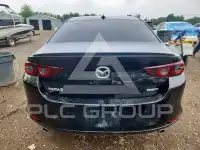 2021 Mazda 3 photo