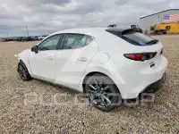 2021 Mazda 3 photo