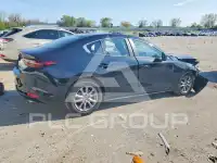 2021 Mazda 3 photo