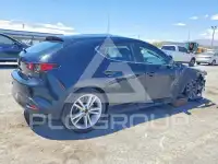 2021 Mazda 3 photo