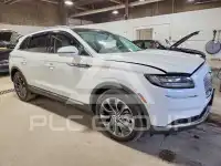 2021 Lincoln NAUTILUS photo