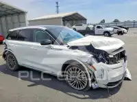 2021 Lincoln CORSAIR photo