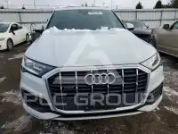 2021 Audi Q7 photo