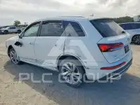 2021 Audi Q7 фото