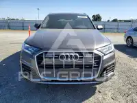 2021 Audi Q7 фото