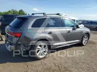 2021 Audi Q7 фото