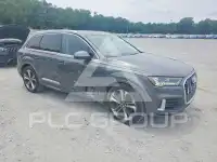 2021 Audi Q7 photo